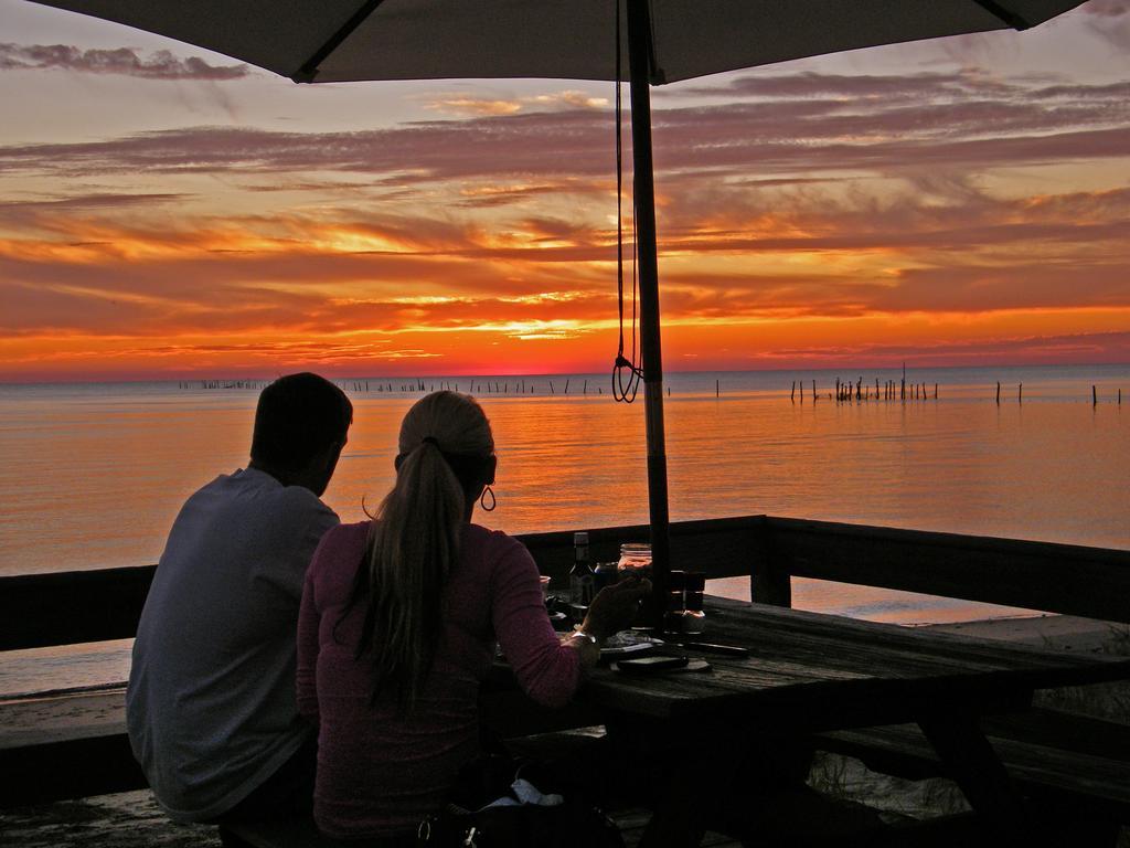 Sunset Beach Resort Cape Charles Exterior photo